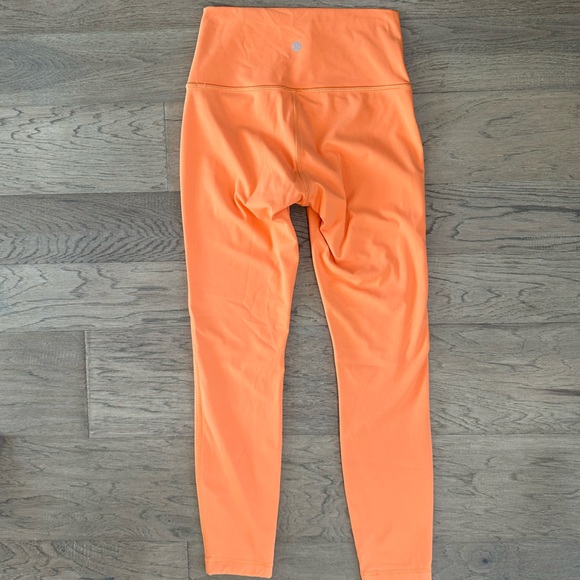 EUC Lululemon Wunder Under High-Rise Tight 25" Orange Soda Size 4 - Picture 5 of 10
